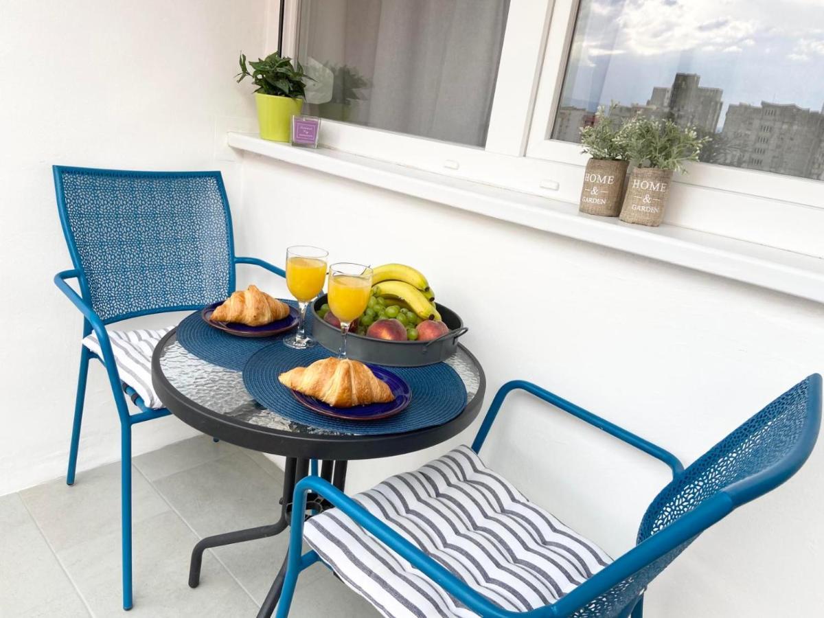 Sunny Apartment In Rijeka Ngoại thất bức ảnh