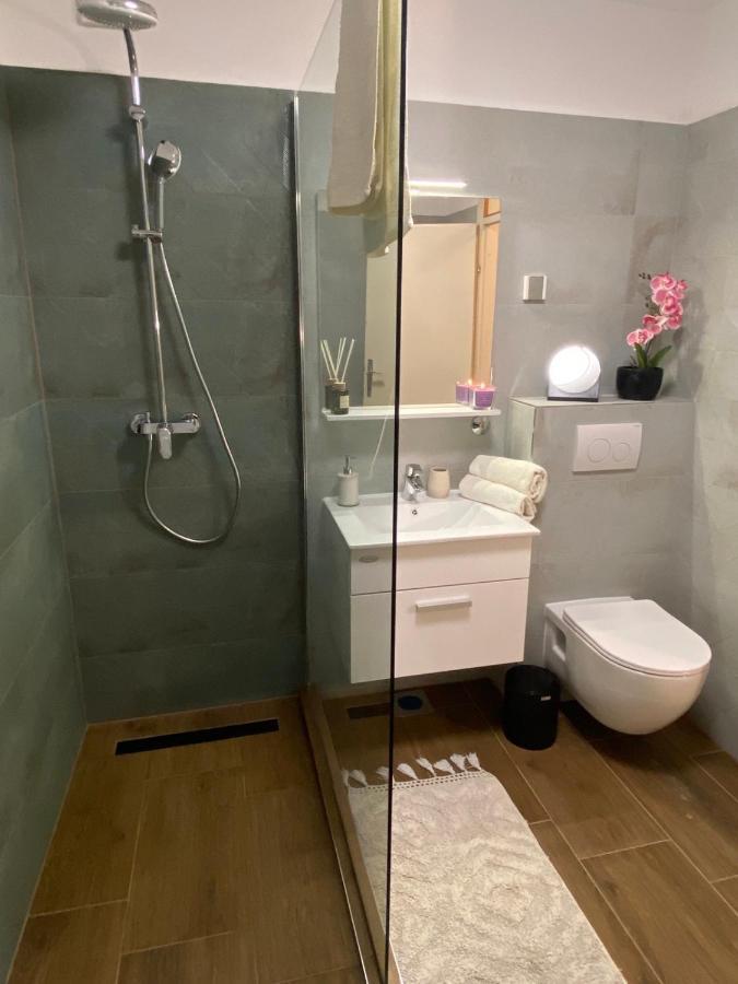 Sunny Apartment In Rijeka Ngoại thất bức ảnh