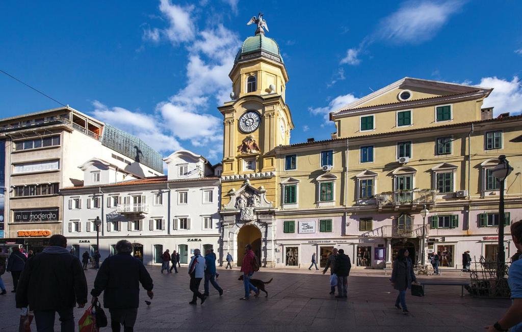 Sunny Apartment In Rijeka Ngoại thất bức ảnh